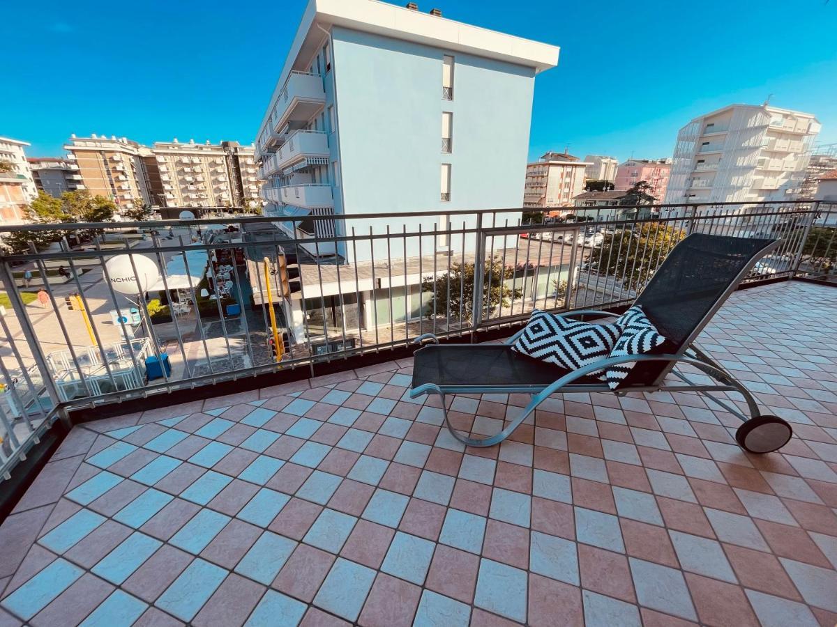 Family Apartment Piazza Milano - Jesolo Zewnętrze zdjęcie