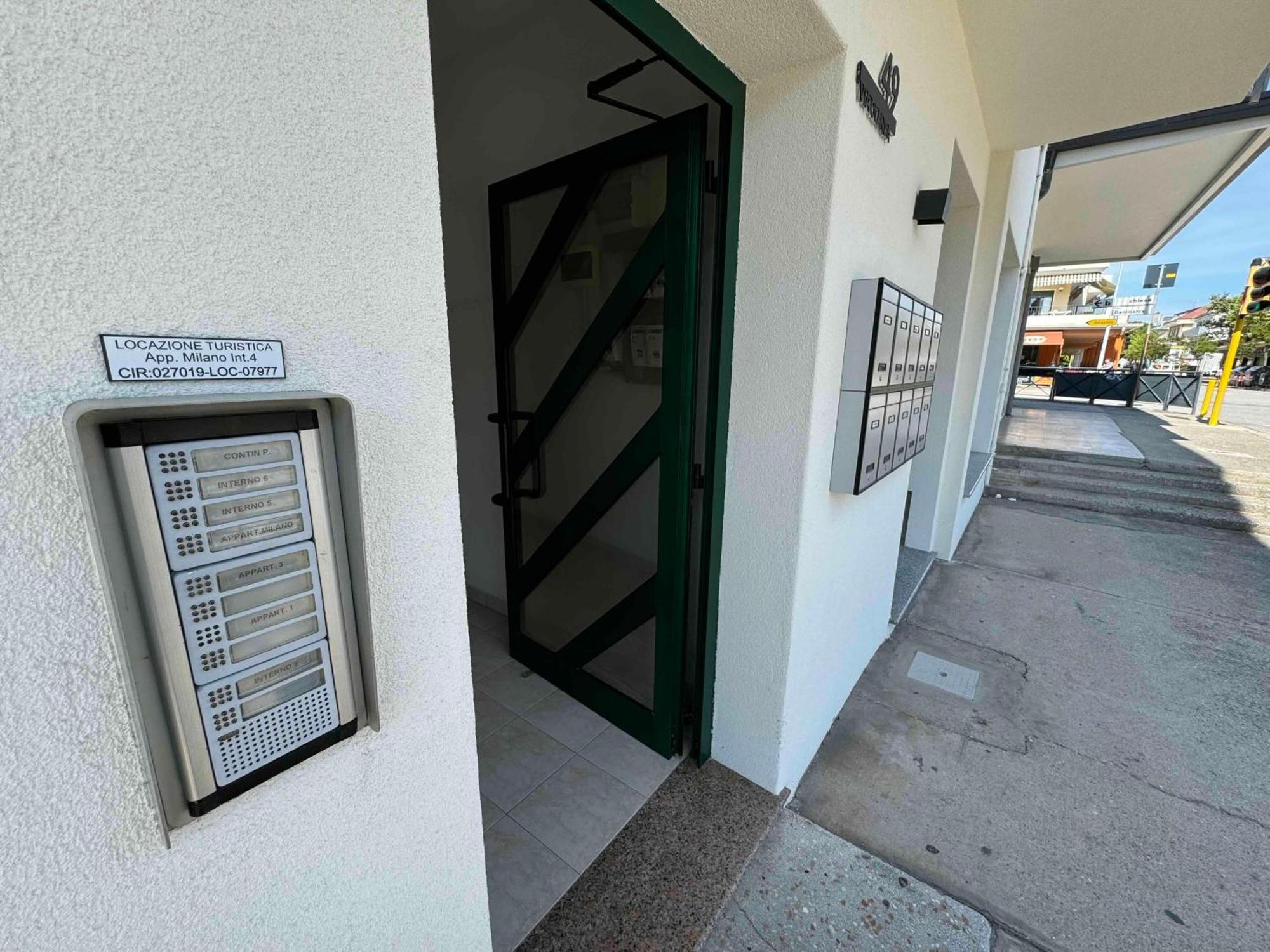 Family Apartment Piazza Milano - Jesolo Zewnętrze zdjęcie